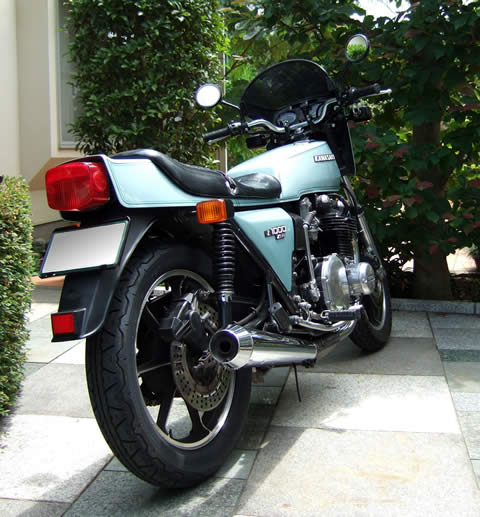 ナンバープレートホルダー 」 KAWASAKI Z1-R log